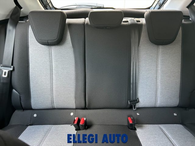 OPEL Corsa usata, con Autoradio digitale