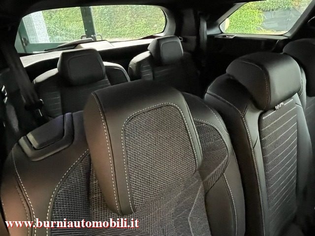 PEUGEOT 5008 usata, con Volante multifunzione