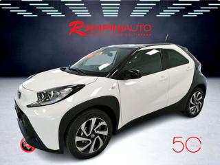 TOYOTA Aygo X usata 11