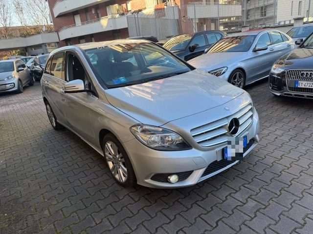MERCEDES-BENZ B 180 usata, con Airbag laterali