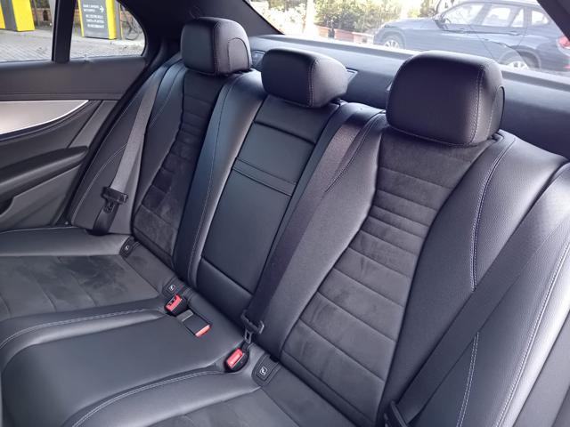 MERCEDES-BENZ E 220 usata, con Bracciolo