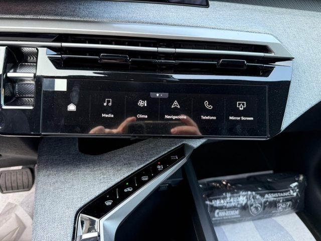 PEUGEOT 5008 usata, con Frenata d