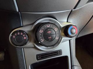 FORD Fiesta usata, con Climatizzatore