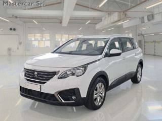 PEUGEOT 5008 usata, con Airbag