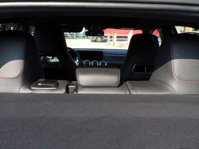 MERCEDES-BENZ A 180 usata, con Chiamata automatica per emergenze