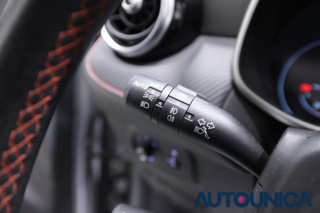 MG ZS usata, con Fari LED