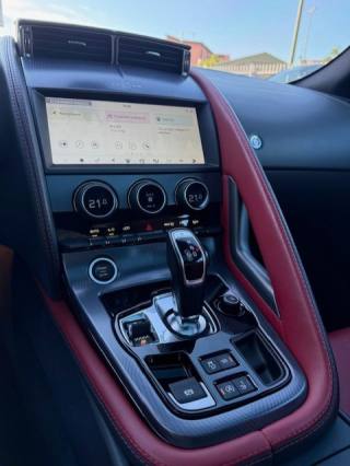 JAGUAR F-Type usata, con Fari Xenon