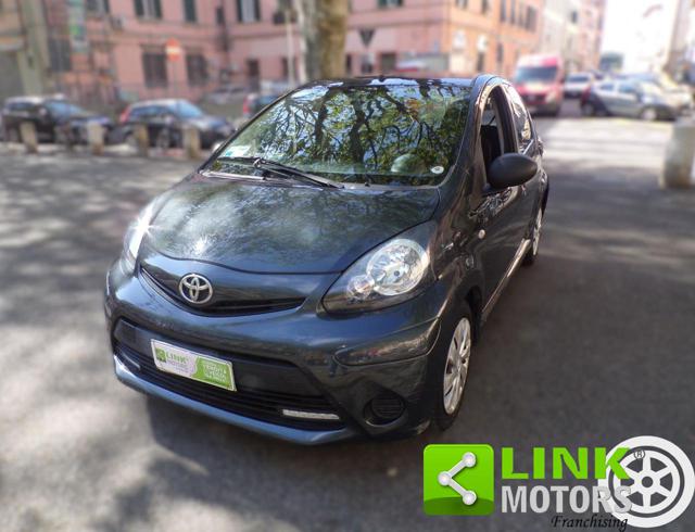 TOYOTA Aygo usata, con Airbag