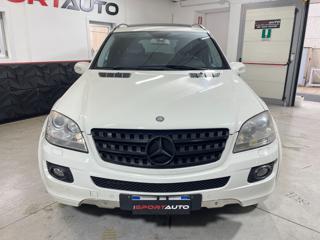 MERCEDES-BENZ ML 320 usata, con Airbag