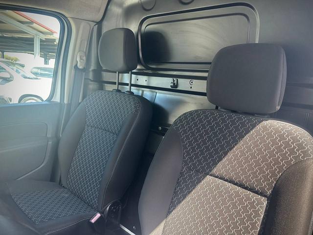 RENAULT Kangoo usata 19