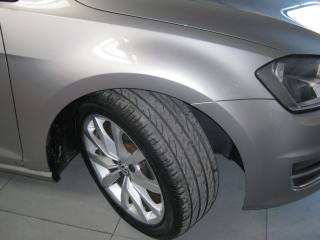 VOLKSWAGEN Golf usata, con Fendinebbia