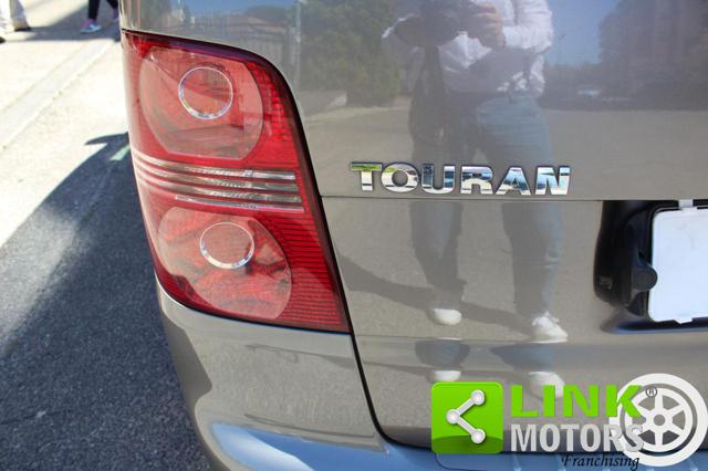 VOLKSWAGEN Touran usata, con ESP