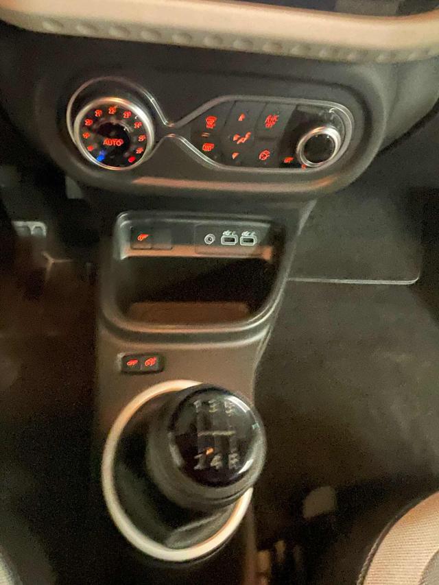 RENAULT Twingo usata 17