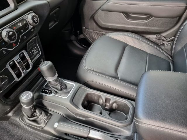 JEEP Wrangler usata, con Interni in pelle