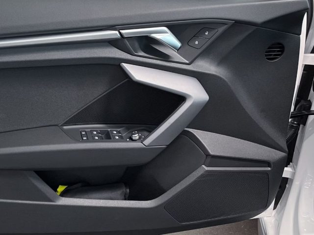 AUDI A3 usata, con Autoradio