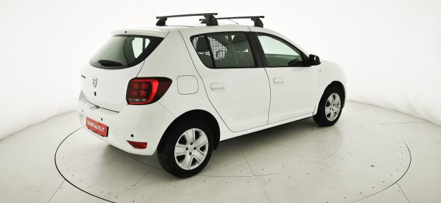 DACIA Sandero usata, con Specchietti laterali elettrici