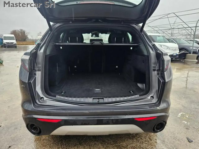 ALFA ROMEO Stelvio usata, con Park Distance Control