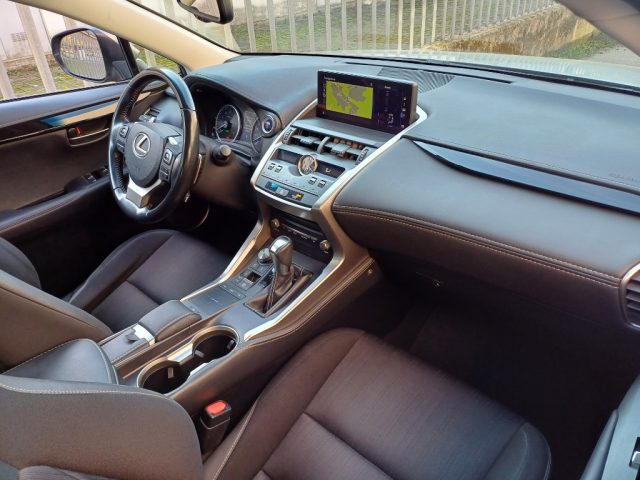 LEXUS NX 300 usata, con Autoradio digitale
