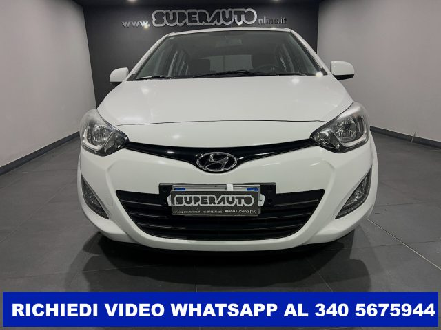 HYUNDAI i20 usata, con Airbag