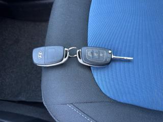 HYUNDAI i10 usata, con MP3