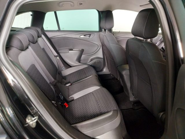 OPEL Astra usata, con Controllo trazione