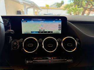 MERCEDES-BENZ GLA 200 usata, con Controllo elettronico della corsia