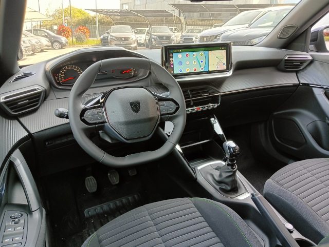 PEUGEOT 2008 usata, con Autoradio
