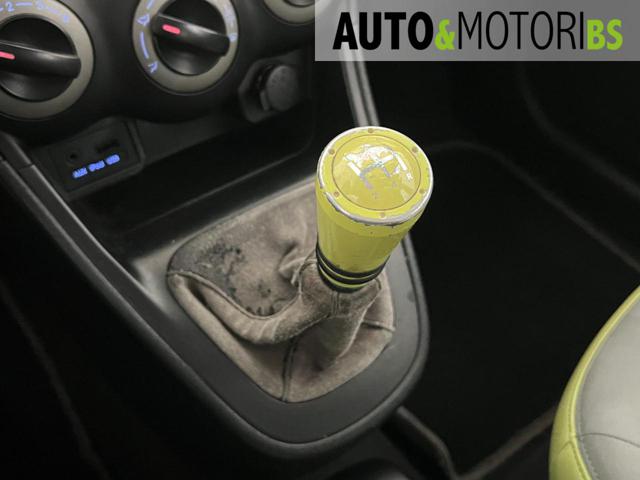 HYUNDAI i10 usata, con Sedile posteriore sdoppiato