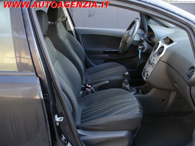 OPEL Corsa usata 9