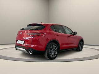 ALFA ROMEO Stelvio usata, con Alzacristalli elettrici