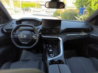 PEUGEOT 3008 usata, con Volante multifunzione