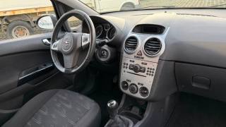 OPEL Corsa usata, con Chiusura centralizzata