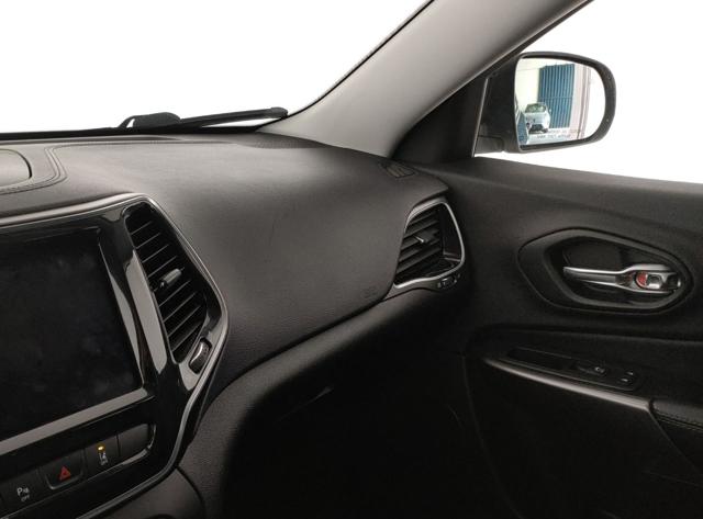 JEEP Cherokee usata, con Luci diurne LED