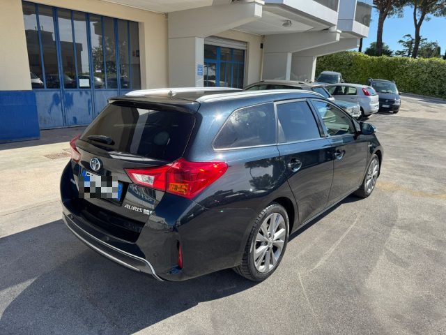 TOYOTA Auris Touring Sports usata, con Airbag Passeggero