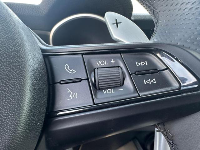 ALFA ROMEO Stelvio usata, con Regolazione elettrica sedili