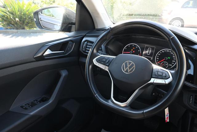 VOLKSWAGEN T-Cross usata, con USB