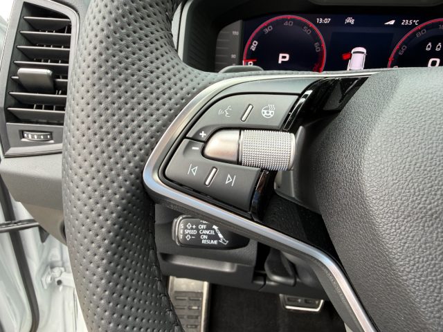 SKODA Karoq usata, con Controllo automatico clima