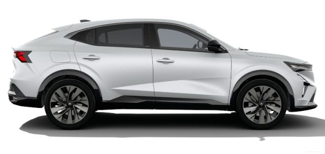 RENAULT Rafale usata, con Autoradio