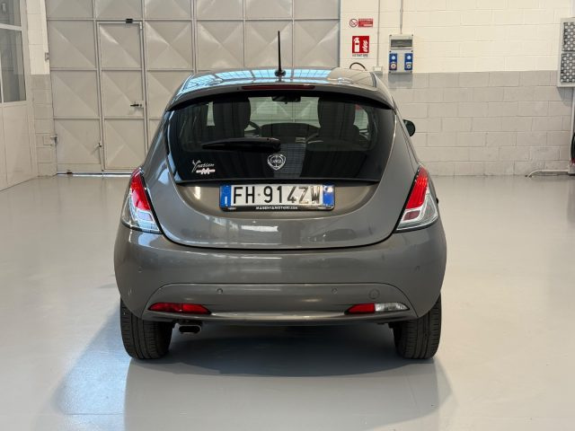LANCIA Ypsilon usata, con Controllo trazione