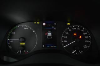 TOYOTA Yaris usata 6