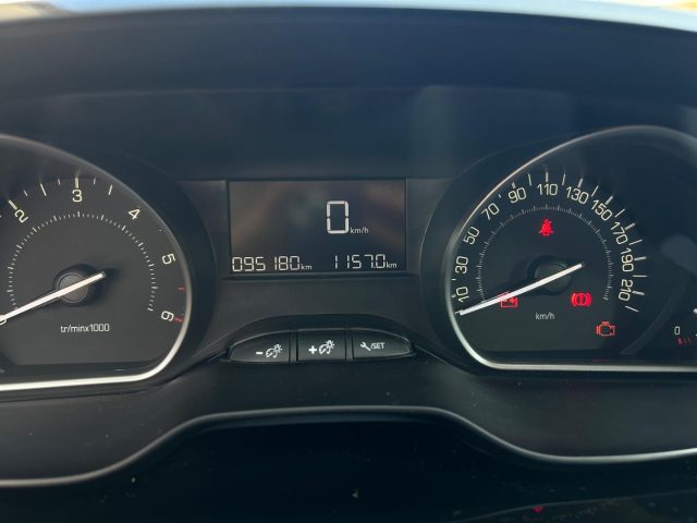 PEUGEOT 208 usata, con Bluetooth
