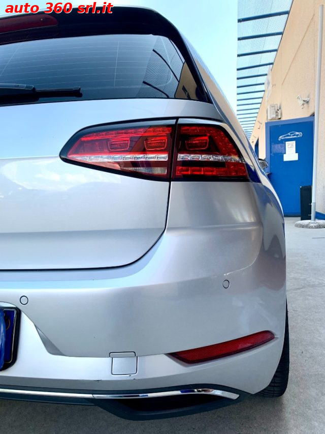 VOLKSWAGEN Golf usata, con Boardcomputer