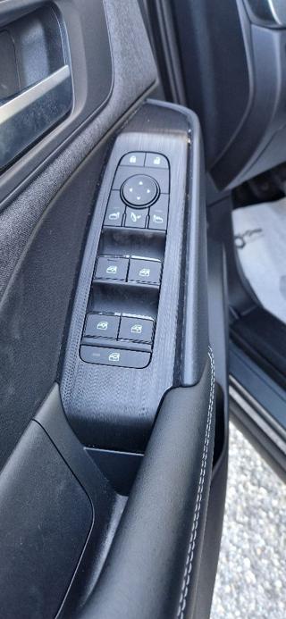 NISSAN Qashqai usata, con USB