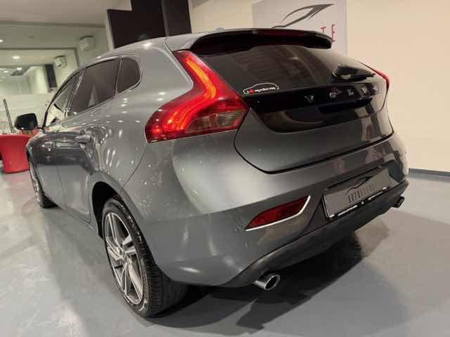 VOLVO V40 usata, con Alzacristalli elettrici
