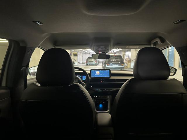 JEEP Avenger usata, con USB