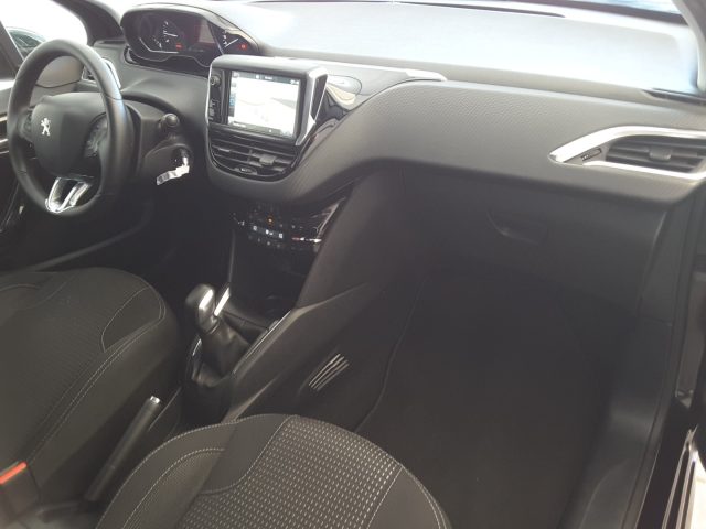 PEUGEOT 208 usata, con ESP
