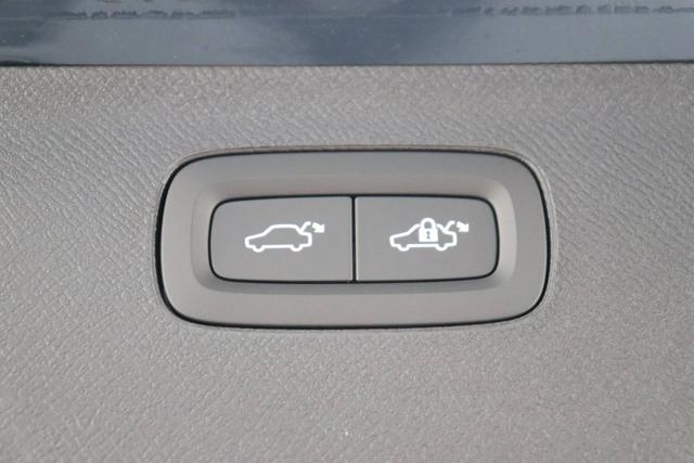 VOLVO XC90 usata, con Controllo trazione