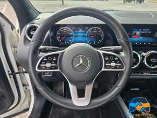 MERCEDES-BENZ GLA 200 usata, con Climatizzatore