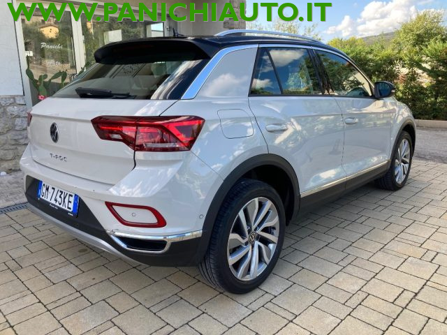 VOLKSWAGEN T-Roc usata, con Autoradio