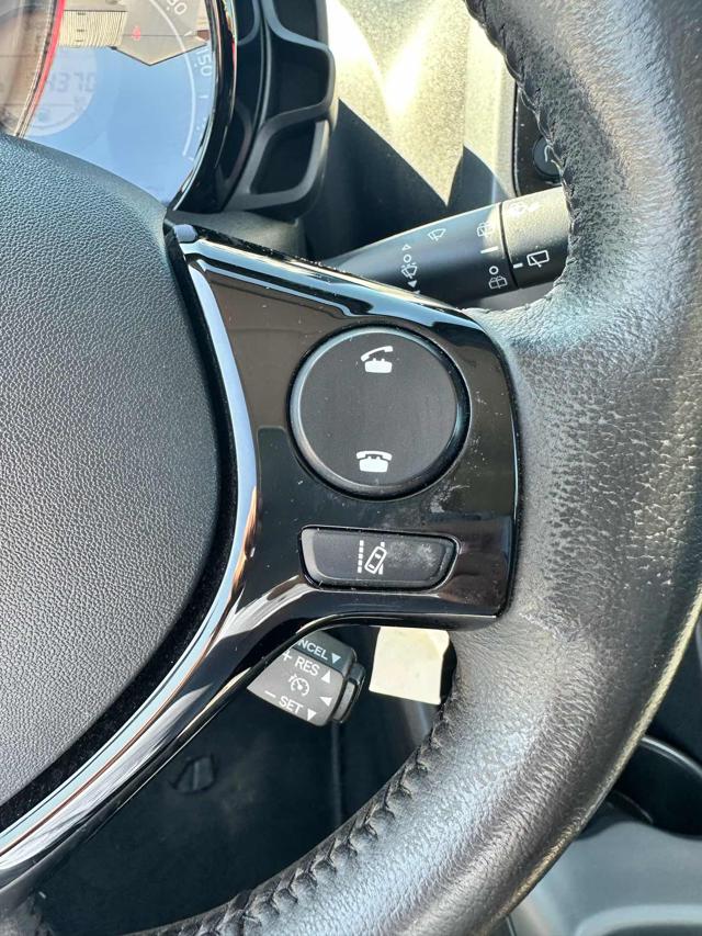 TOYOTA Aygo usata, con Sensore di pioggia